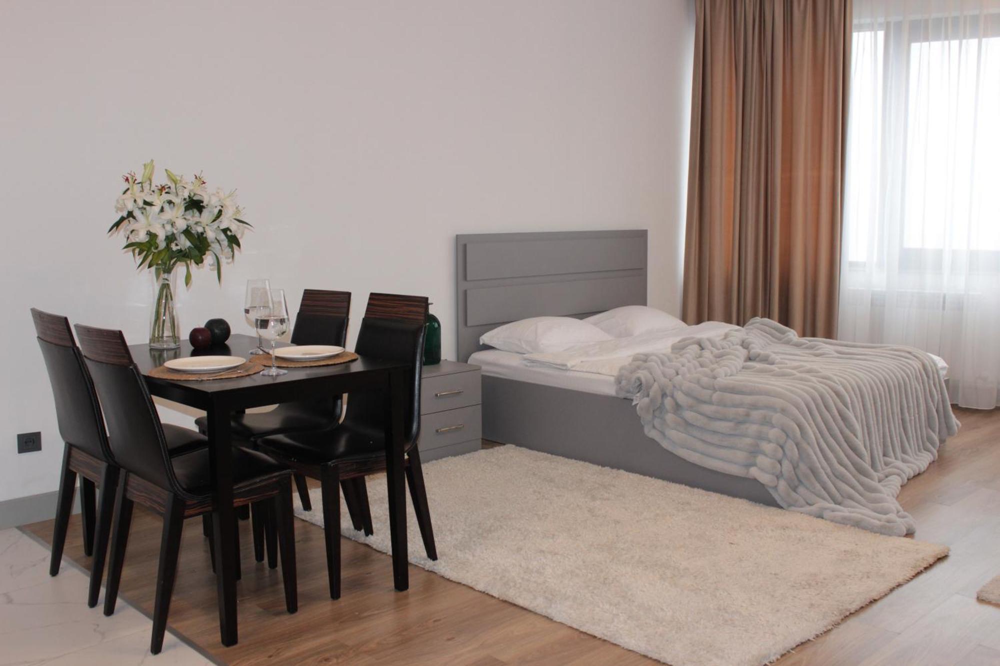 Cozy Home Exclusive Time Almaty Exterior photo